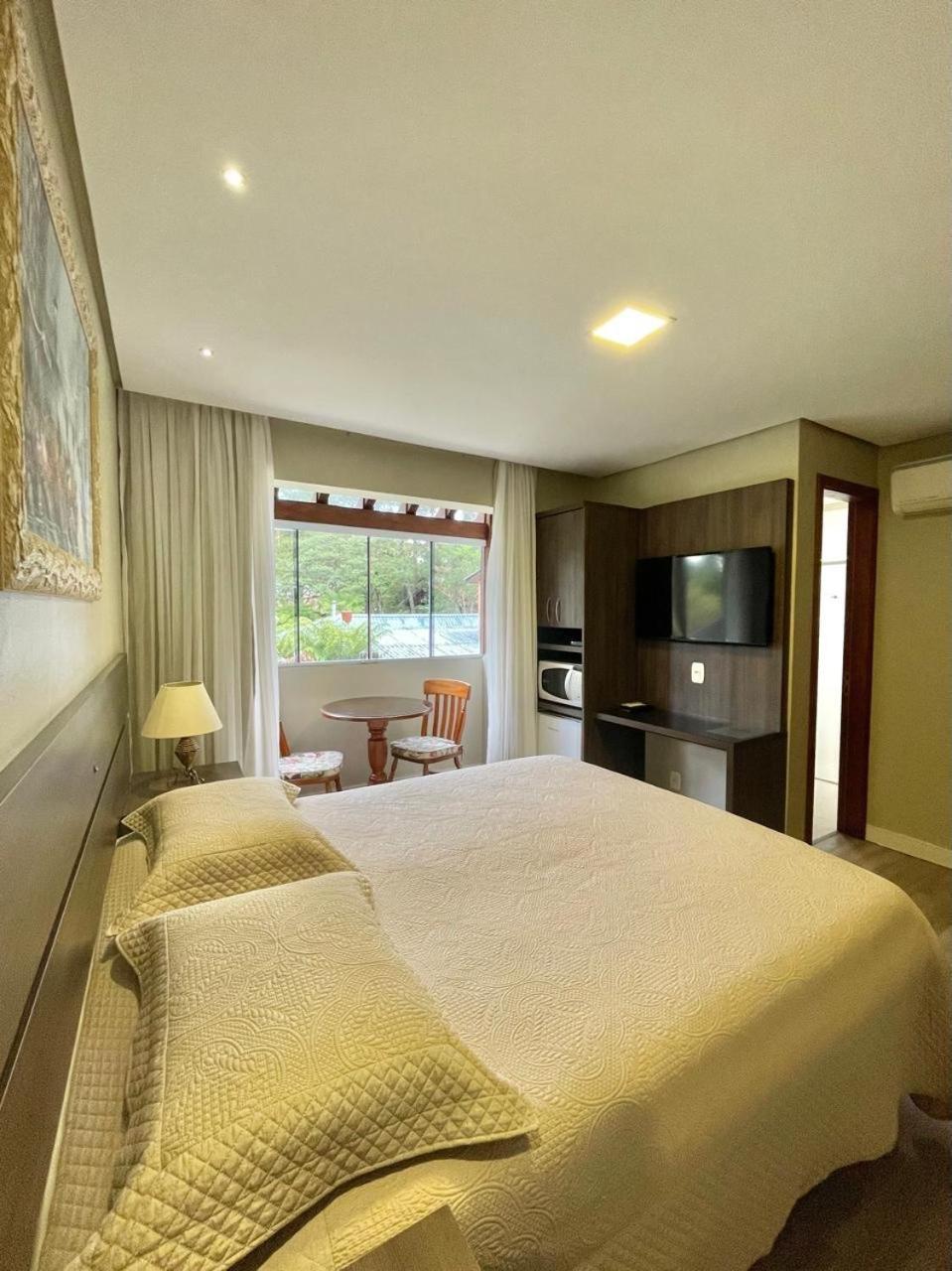 Residencial Jardim Dos Pinheiros 279 Appartement Canela Buitenkant foto