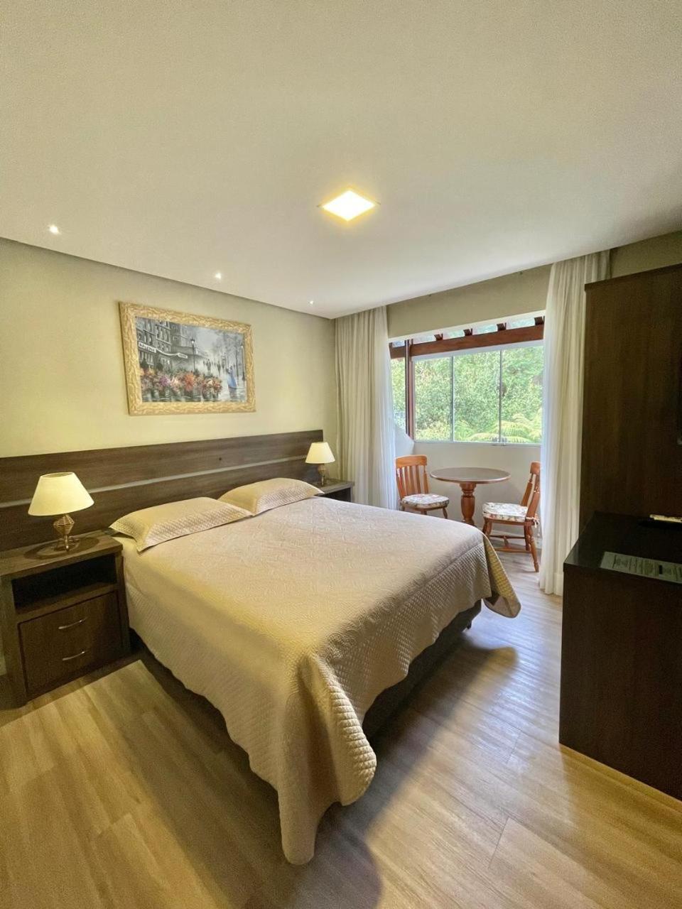 Residencial Jardim Dos Pinheiros 279 Appartement Canela Buitenkant foto