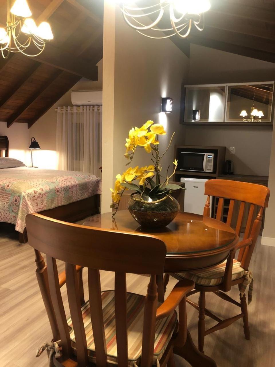Residencial Jardim Dos Pinheiros 279 Appartement Canela Buitenkant foto